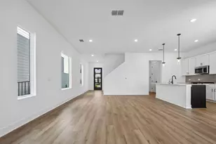 1410 Rambling Rose Rd, Austin, TX 78745 - Photo 10