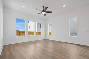 1410 Rambling Rose Rd, Austin, TX 78745 - Photo 8