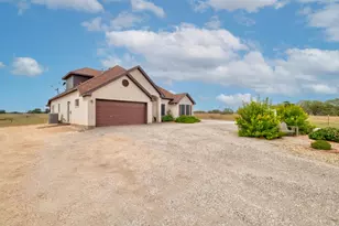 8510 Old Colony Line Rd, Dale, TX 78616 - Photo 36