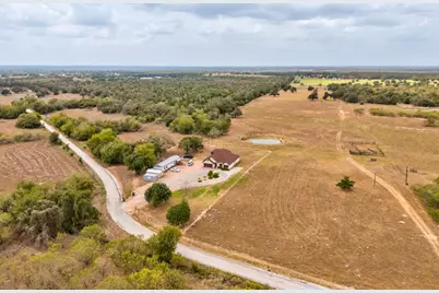 8510 Old Colony Line Road, Dale, TX 78616 - Photo 32