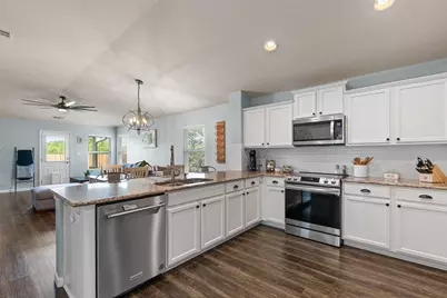 17416 Bridgefarmer Boulevard, Pflugerville, TX 78660 - Photo 8