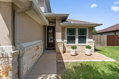 17416 Bridgefarmer Boulevard, Pflugerville, TX 78660 - Photo 2