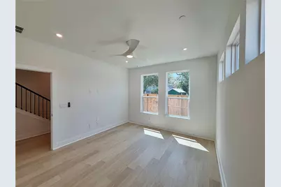 200 W 56th Street #8101, Austin, TX 78751 - Photo 12