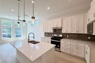 200 W 56th St, Austin, TX 78751 - Photo 26