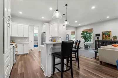 110 W Keamuku Court, Bastrop, TX 78602 - Photo 16