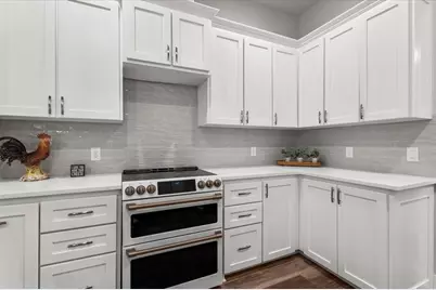 110 W Keamuku Court, Bastrop, TX 78602 - Photo 14