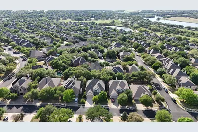 10012 Royal New Kent Drive, Austin, TX 78717 - Photo 36