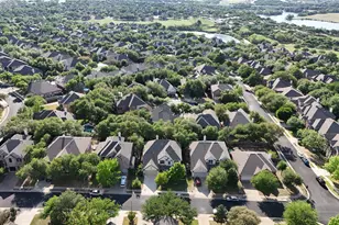 10012 Royal New Kent Dr, Austin, TX 78717 - Photo 36