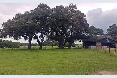 105 Red Tip Lane, Brenham, TX 77833 - Photo 6