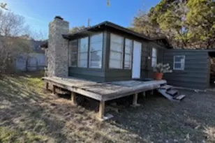 11403 Lakeside Dr, Jonestown, TX 78645 - Photo 2