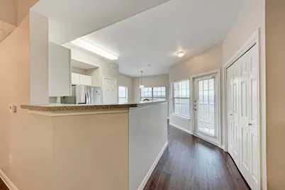 2320 Gracy Farms Lane #633, Austin, TX 78758 - Photo 10