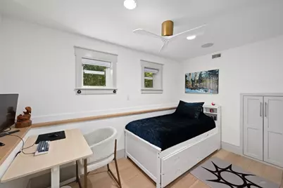 2406 Pemberton Parkway, Austin, TX 78703 - Photo 30