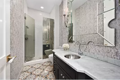 2406 Pemberton Parkway, Austin, TX 78703 - Photo 22