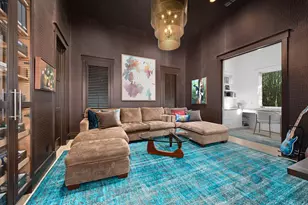 2406 Pemberton Pkwy, Austin, TX 78703 - Photo 16