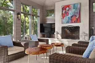 2406 Pemberton Pkwy, Austin, TX 78703 - Photo 12