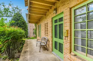 501 Carolyn Ave, Austin, TX 78705 - Photo 14