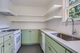 501 Carolyn Ave, Austin, TX 78705 - Photo 26