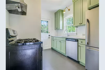 501 Carolyn Avenue, Austin, TX 78705 - Photo 20