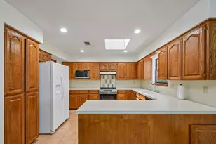 302 Mesa Dr, Wimberley, TX 78676 - Photo 12