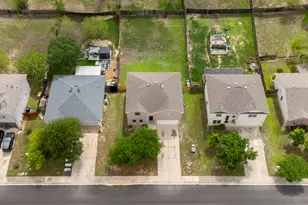 208 Dandelion Loop, Kyle, TX 78640 - Photo 32