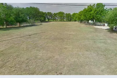 115 Richland Drive, Lockhart, TX 78644 - Photo 1