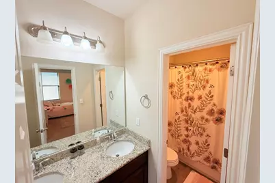 100 Orvieto Cove, Liberty Hill, TX 78642 - Photo 16