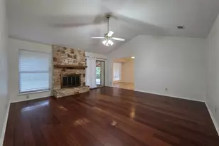 10909 Hillside Oak Ln, Austin, TX 78750 - Photo 2