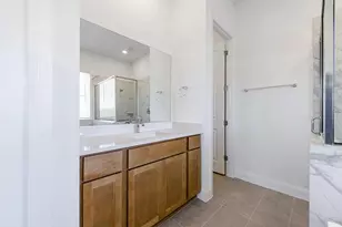 227 Kingswood Dr, Bastrop, TX 78602 - Photo 10