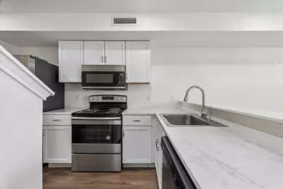 230 Debus Drive #109B, Taylor, TX 76574 - Photo 6