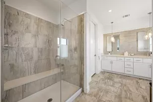 223 Honey Creek Ct, Austin, TX 78738 - Photo 20