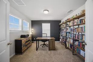 904 View Dr, Georgetown, TX 78628 - Photo 22