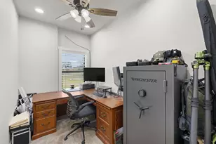 4500 Gibbs Ln, Caldwell, TX 77836 - Photo 22