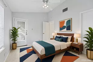 106 E 30th St, Austin, TX 78705 - Photo 34