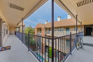 106 E 30th St, Austin, TX 78705 - Photo 38