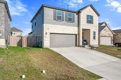 218 Summit Drive, Lockhart, TX 78644 - Photo 2
