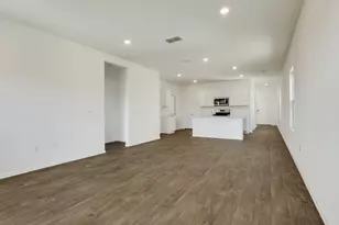 12110 Pike Bnd, Mustang Ridge, TX 78610 - Photo 10