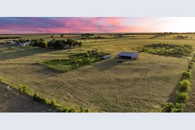 3739 S Fm 2184, Rogers, TX 76569 - Photo 16