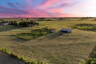 3739 S Fm 2184, Rogers, TX 76569 - Photo 16