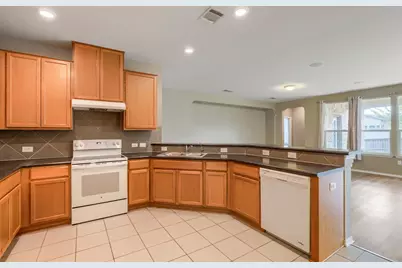 6808 Ondantra Bend, Austin, TX 78744 - Photo 12