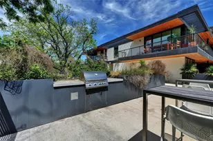 1600 S 1st St, Austin, TX 78704 - Photo 26