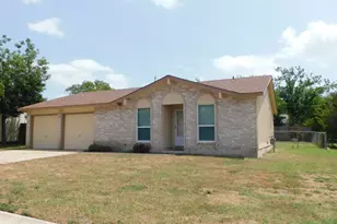 1902 Aberdeen Dr, Round Rock, TX 78664 - Photo 2