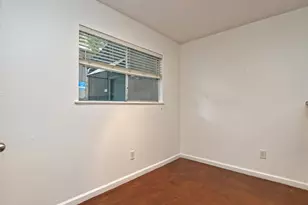 604 Franklin Blvd, Austin, TX 78751 - Photo 6