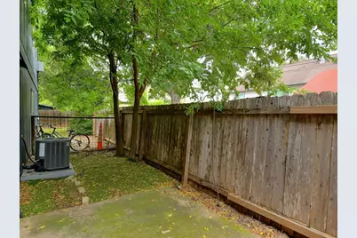 604 Franklin Boulevard #B, Austin, TX 78751 - Photo 16