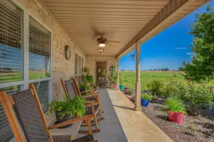 1465 Co Rd 436, Thrall, TX 76578 - Photo 16