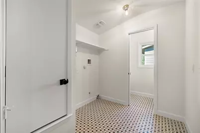 8102 Burrell Drive, Austin, TX 78757 - Photo 28