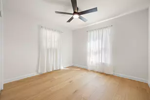 8102 Burrell Dr, Austin, TX 78757 - Photo 24