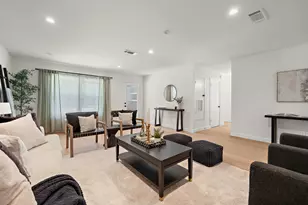 8102 Burrell Dr, Austin, TX 78757 - Photo 6