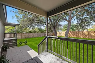 8102 Burrell Dr, Austin, TX 78757 - Photo 34