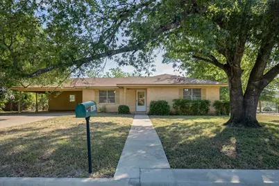 1615 Park Lane, Georgetown, TX 78628 - Photo 1