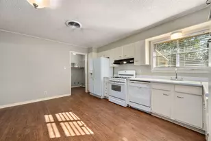 1615 Park Ln, Georgetown, TX 78628 - Photo 10